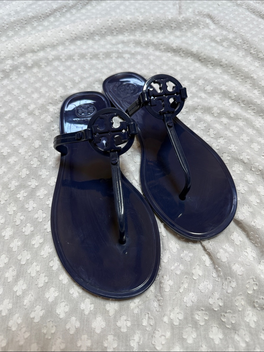 Tory Burch Mini Miller Jelly Thong Sandals Blue - Picture 2 of 11